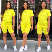 Load image into Gallery viewer, 2019 new women solid sporting casual two piece set short sleeve tee top above knee pants suit tracksuit outfit 4 color